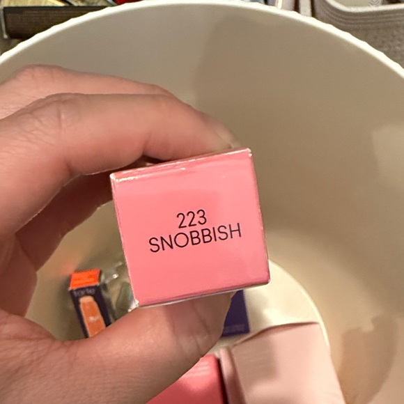 MAC Cosmetics Lipglass - Snobbish - Picture 2 of 2